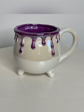 Dripping Witches Cauldron Mug